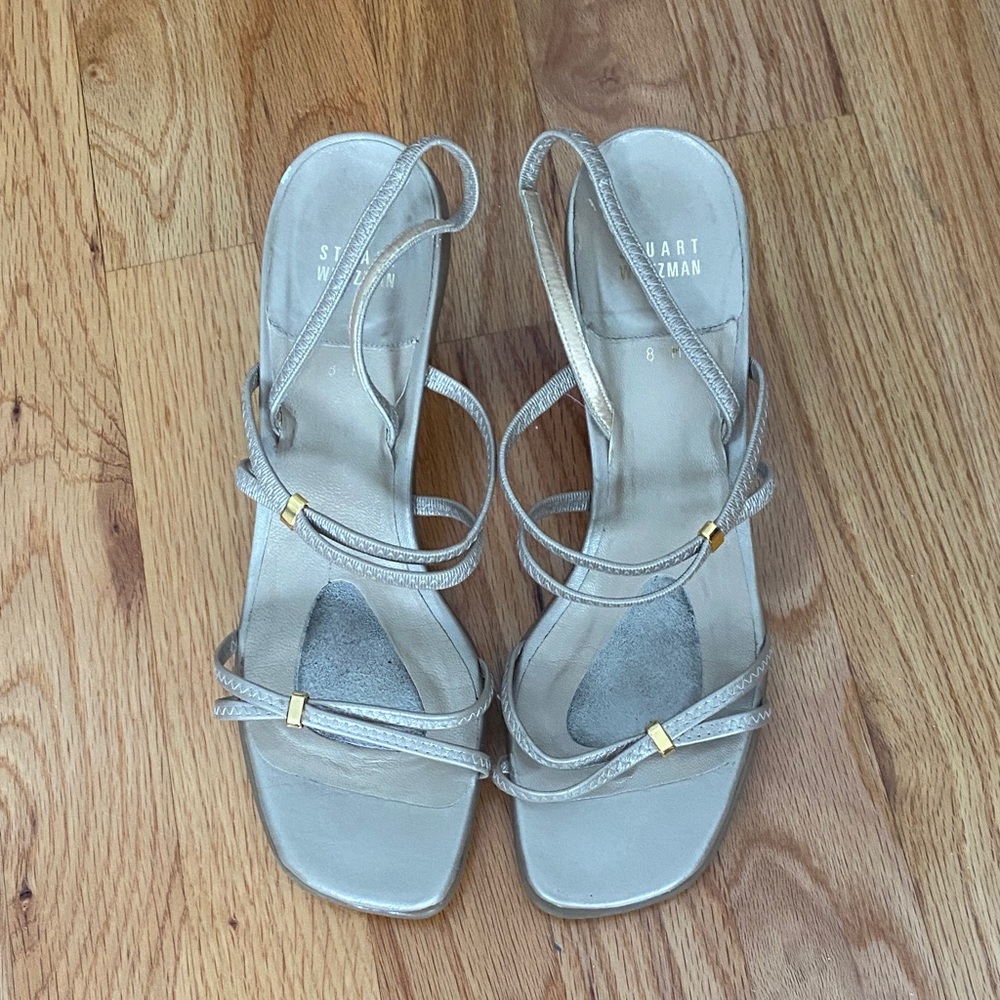 Stuart Weitzman Women's Metallic Gold Strappy Sandals 8M